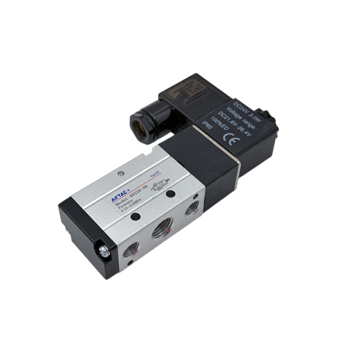 Пневмораспредилитель AirTAC 4N210-08 на кромкооблицовочный станок JIYU 468JK