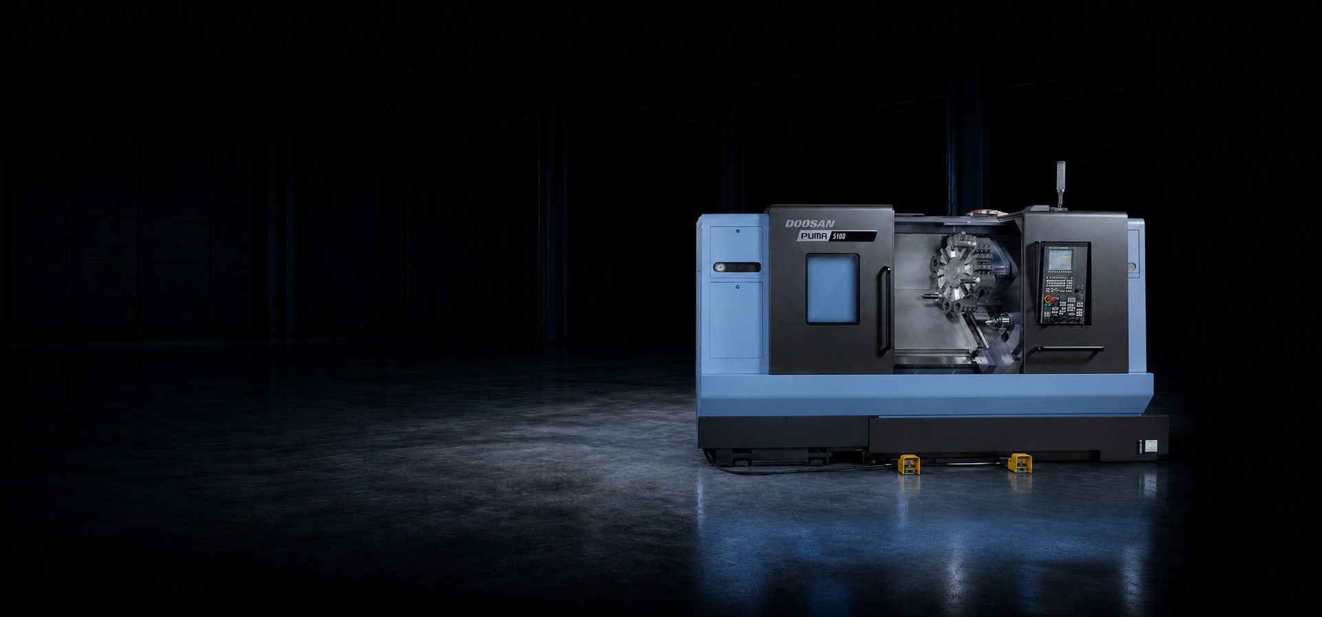 Токарный станок Doosan PUMA 5100LYA главное фото